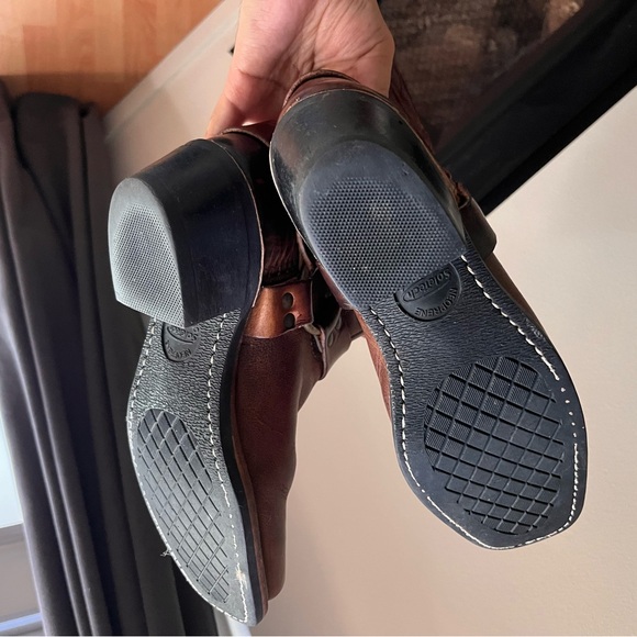 Frye Harness Buckle 12R Leather Boots - Picture 4 of 9